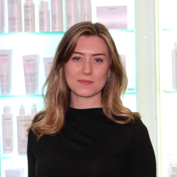 Michelle Kleinkalversberg Top Stylistin Haar.Werk. Balayage | Tönung | Schnitt | Beauty